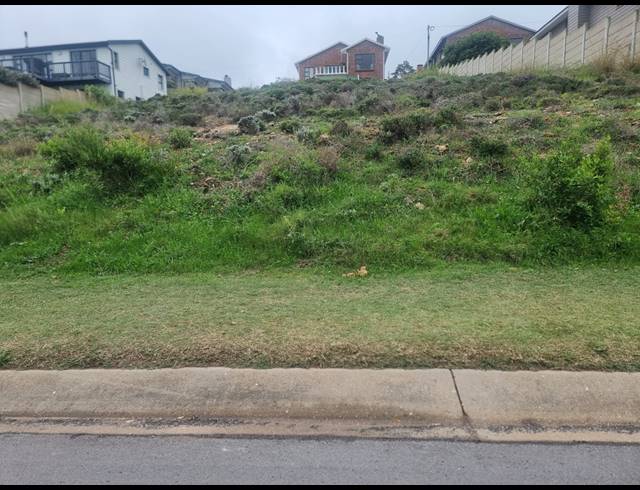 920M² VACANT LAND FOR SALE IN DANA BAY